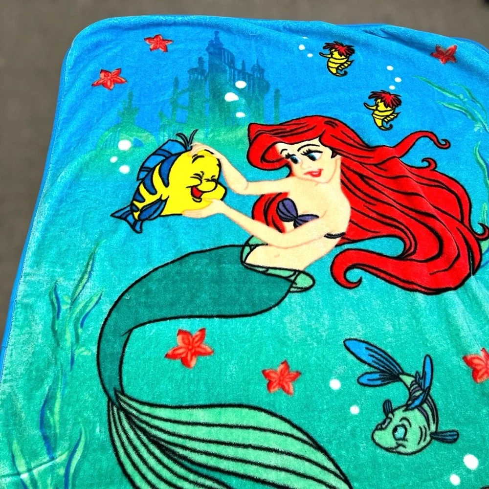 Disney Princess The Little Mermaid Y2K Fleece Blanket 61”x79.5”